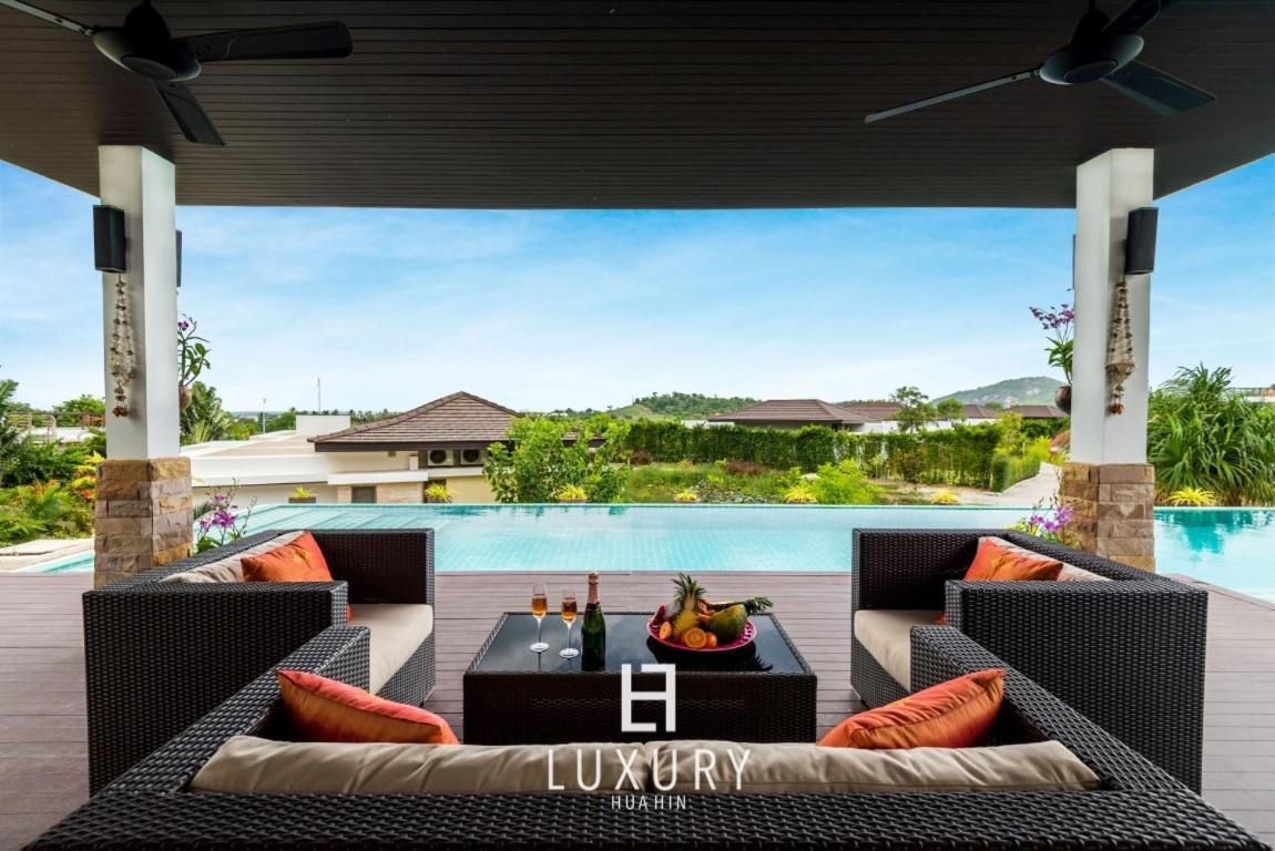 5 Bedroom Amazing Pool Villa In Resort Ts1 หัวหิน ภายนอก รูปภาพ