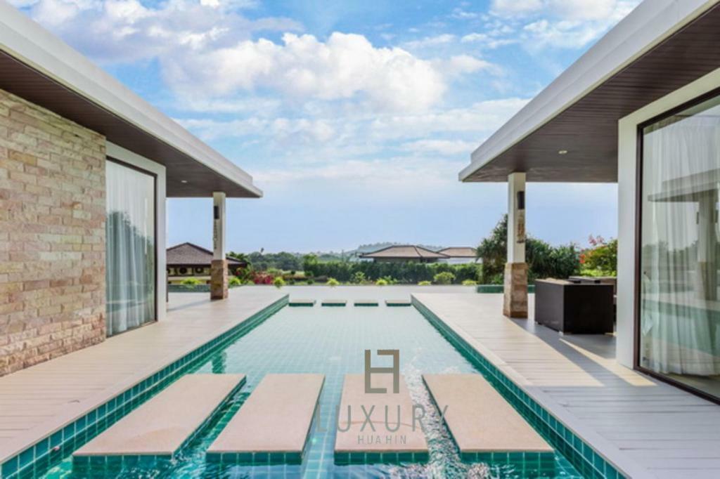 5 Bedroom Amazing Pool Villa In Resort Ts1 หัวหิน ภายนอก รูปภาพ