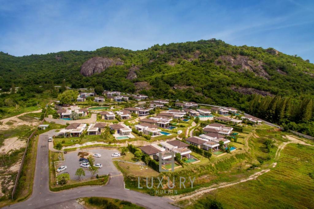 5 Bedroom Amazing Pool Villa In Resort Ts1 หัวหิน ภายนอก รูปภาพ