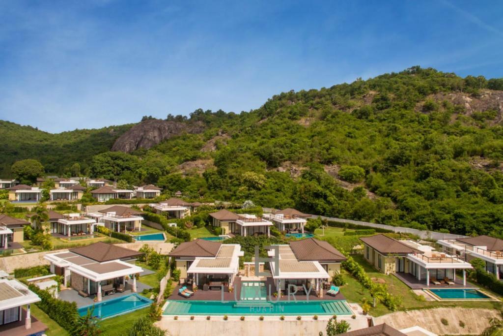 5 Bedroom Amazing Pool Villa In Resort Ts1 หัวหิน ภายนอก รูปภาพ